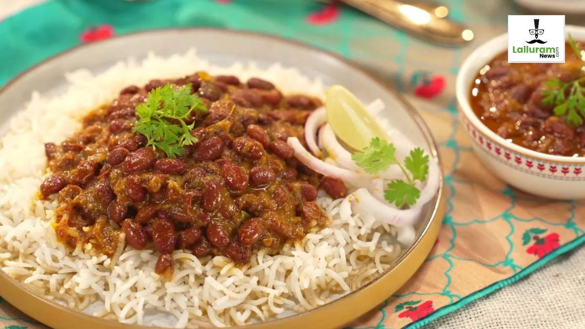 Kashmiri Rajma Recipe: अपने फेवरेट राजमा को दें कश्मीर का तड़का, जानें इसे बनाने की विधी…