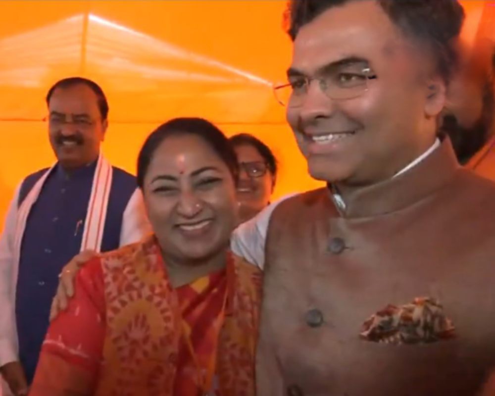 CM नहीं बनाने पर प्रवेश वर्मा नाराज! सामने आया रिएक्शन, रेखा गुप्ता और मुख्यमंत्री पद पर कही ये बड़ी बात