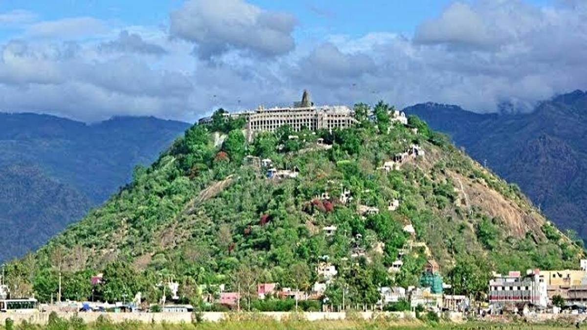 तमिलनाडु का अनोखा मंदिर: यहां 24 मिनट की पूजा से प्रसन्न होते हैं भगवान, जानिए रोचक तथ्य…