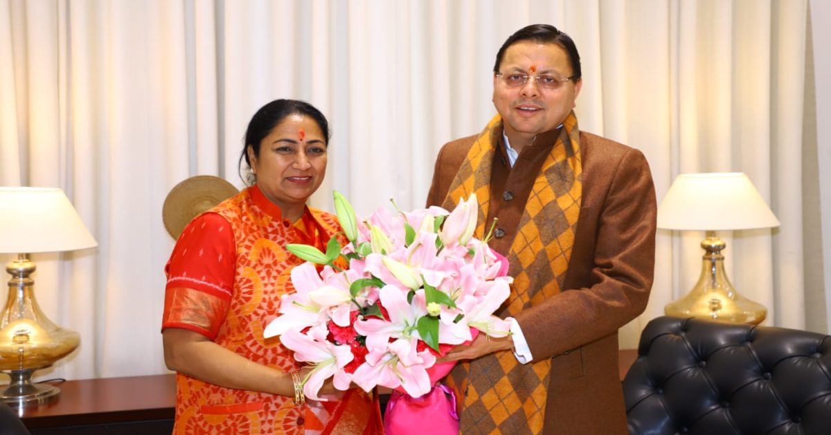 सीएम धामी ने दिल्ली की नवनिर्वाचित मुख्यमंत्री रेखा गुप्ता से की मुलाकात, शुभकामनाएं देने के साथ जताया ये विश्वास