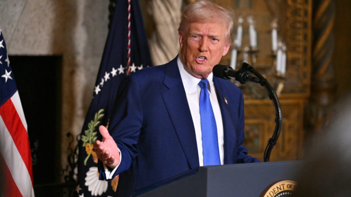 US Gold Card: 5 मिलियन डॉलर दो और अमेरिका की नागरिकता लो, डोनाल्ड ट्रंप ने अप्रवासियों के लिए ‘गोल्ड कार्ड’ योजना लॉन्च की, जानें इसके बारे में