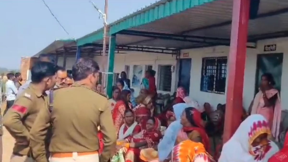 रसोइया संघ की बैठक की आड़ में धर्मांतरण का खेल, महिलाएं बोलीं- हमें पूजा पाठ न करने की दी जाती है समझाइश
