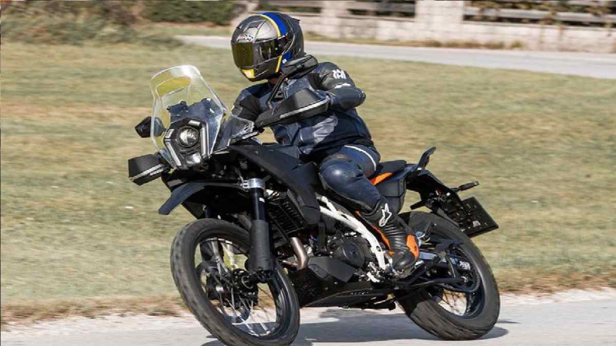 2025 KTM 390 एडवेंचर भारत में लॉन्च, जानें कीमत, फीचर्स, डिजाइन और अपडेटेड तकनीक