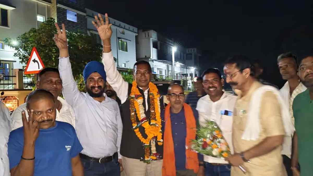 CG Panchayat Chunav Result : धमतरी जिला पंचायत की 6 में से 5 सीटों पर भाजपा की जीत, सीएम के समधी ने भी जीता चुनाव