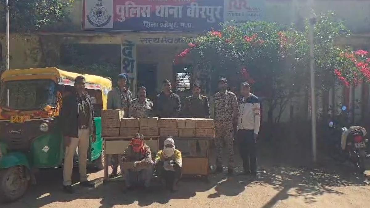 अवैध शराब के साथ पकड़ाए 2 तस्कर, लाखों का माल जब्त, जानिए कैसे चढ़े खाकी के हत्थे