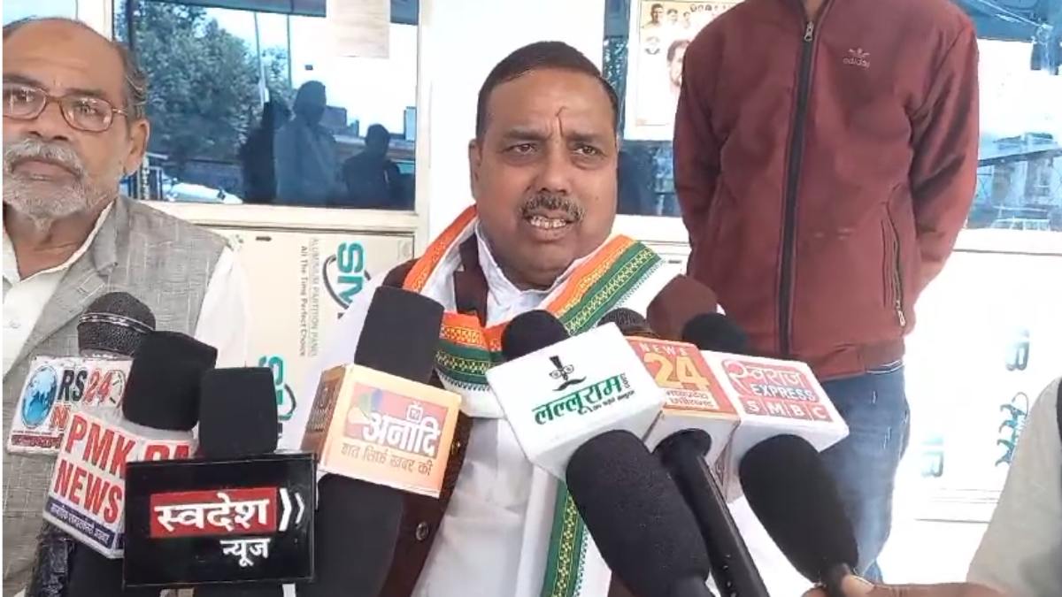 ‘महाराष्ट्र में बड़ा खेला हो सकता है तो दिल्ली…’ कांग्रेस की हार पर MLA सुरेश राजे बोले- जब तक EVM रहेगी, तब तक खतरे में रहेगा लोकतंत्र