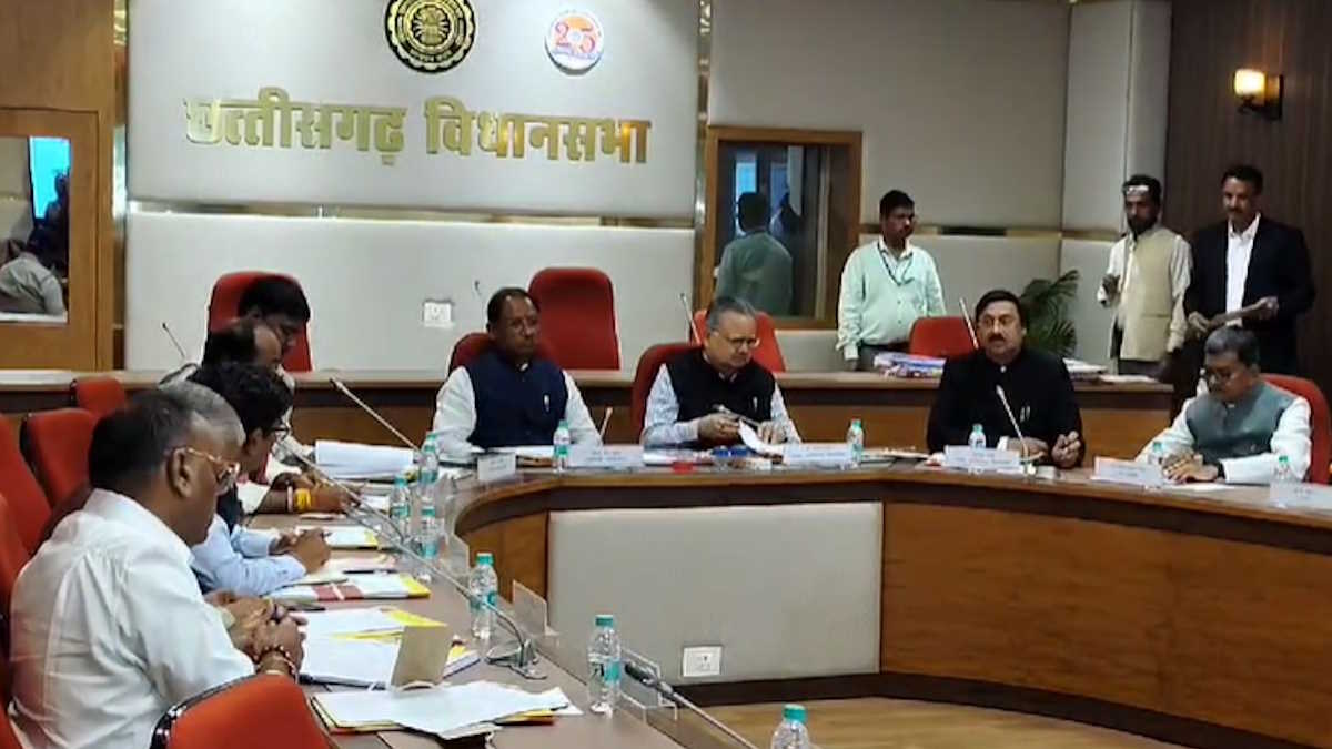 CG Budget 2025 : बजट सत्र के पहले दिन कार्यमंत्रणा समिति की बैठक, कार्य संचालन पर हो रही चर्चा