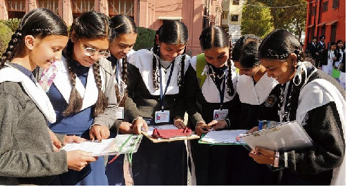 PSEB : 8वीं और 12वीं की परीक्षाएं आज से, 5 लाख से अधिक स्टूडेंट्स देंगे परीक्षा