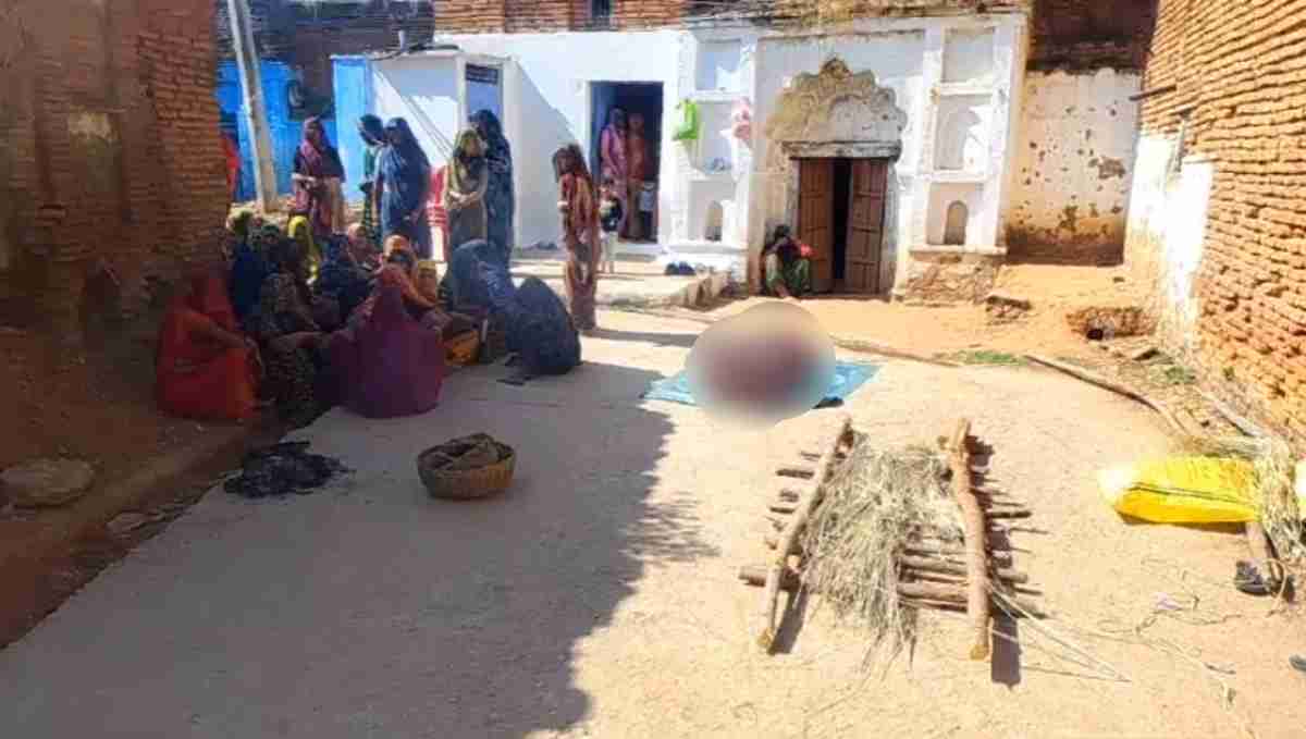 ‘पिता को दो हिस्सों में काटो, मुझे अंतिम संस्कार करना है’, बेटे की जिद सुन हर कोई हुआ हैरान, तभी पहुंची पुलिस और फिर…