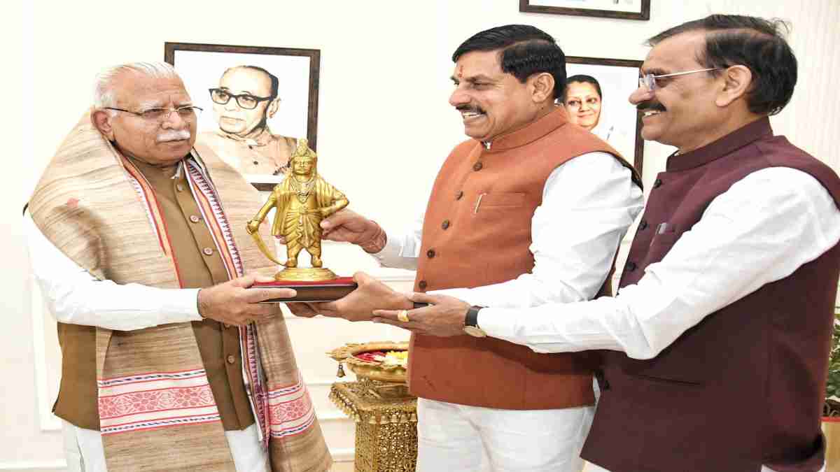 केंद्रीय मंत्री मनोहर लाल खट्टर का MP में हुआ स्वागत: CM डॉ. मोहन से की मुलाकात, भारत में रह रहे बांग्लादेशी को बताया समस्या