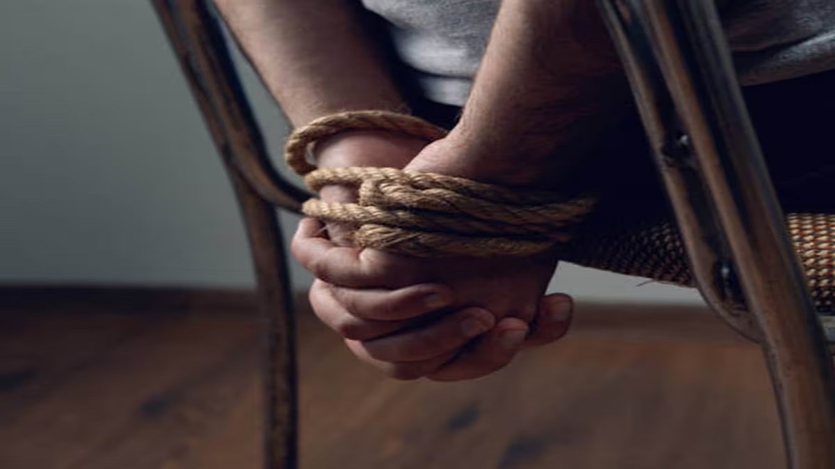 बिहार में बेटे ने खुद का अपहरण कर पिता से मांगी 5 लाख की फिरौती, भागे-भागे थाने पहुंचे परिजन, फिर ऐसे खुली पोल