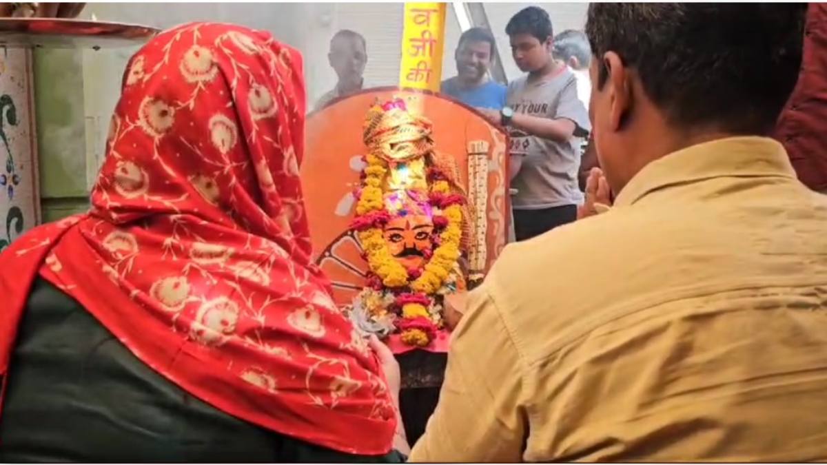 यहां दर्शन मात्र से बन जाती है कुंवारों की जोड़ी, 50 सालों से चली आ रही परंपरा, दूर-दूर से पहुंचते हैं भक्त