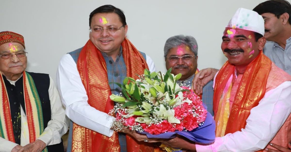 धामी ने केंद्रीय मंत्री टम्टा के साथ खेली होली, कहा- यह हमारी समृद्ध सांस्कृतिक विरासत की प्रतीक