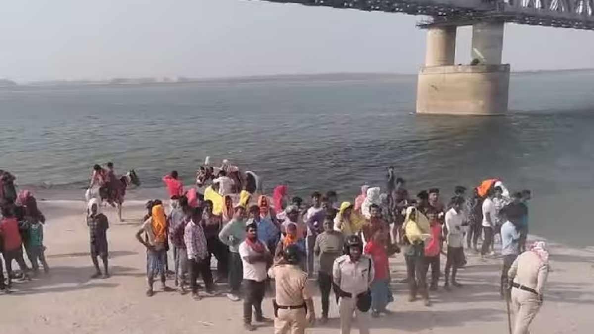 प्यार का खौफनाक अंत! पटना के मरीन ड्राइव पर गर्लफ्रेंड का मर्डर करने के बाद प्रेमी ने खुद को मारी गोली…मचा हड़कंप