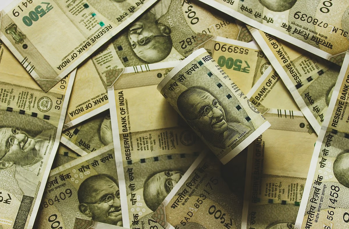 Raipur News: AGRAWAL Ji पर कसा INCOME TAX का शिकंजा, सरेंडर की 210,000,000 की आघोषित आय