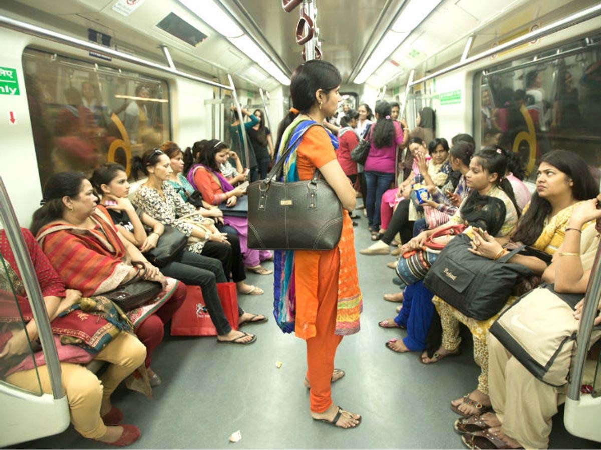 Delhi Metro: International Women’s Day पर महिला यात्रियों के लिए दिल्ली मेट्रो का खास तोहफा! मिलेगा ये खास अवसर
