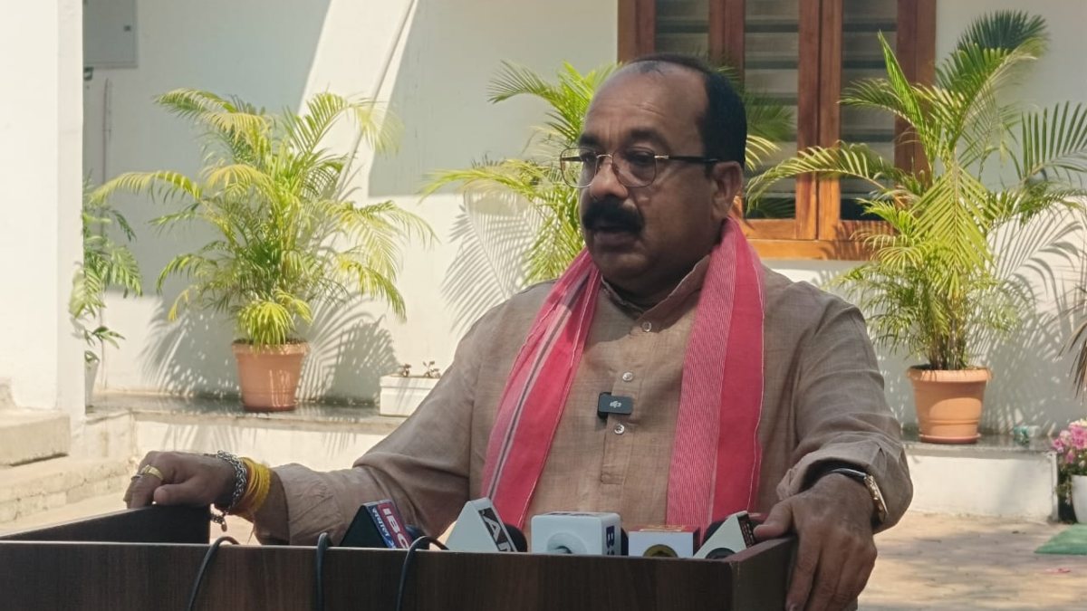 ओबीसी आरक्षण पर सियासत : पूर्व CM बघेल के बयान पर डिप्टी सीएम साव का पलटवार, कहा- सरकार की प्रतिबद्धता रही की ओबीसी को सम्मान मिले, जो कहा वह कर के दिखाया