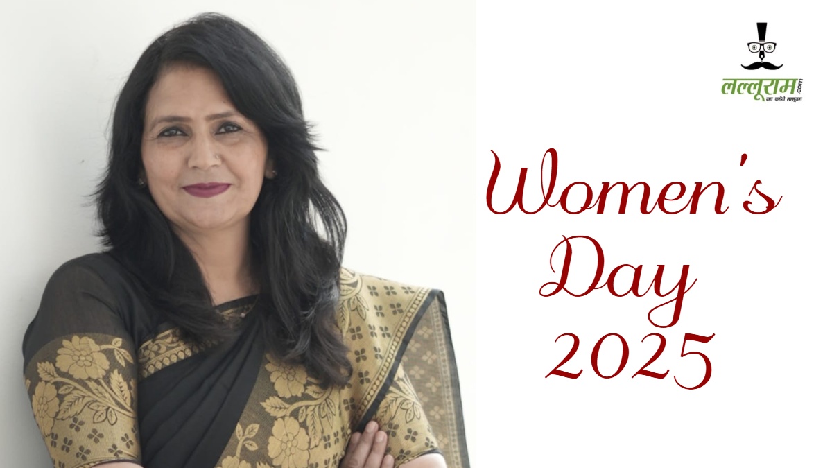 Women’s Day 2025: “महिला दिवस 2025: बस्तर की महिलाओं को सैनेटरी पैड के प्रति जागरुक कर करमजीत कौर ने बनी पैडवुमन