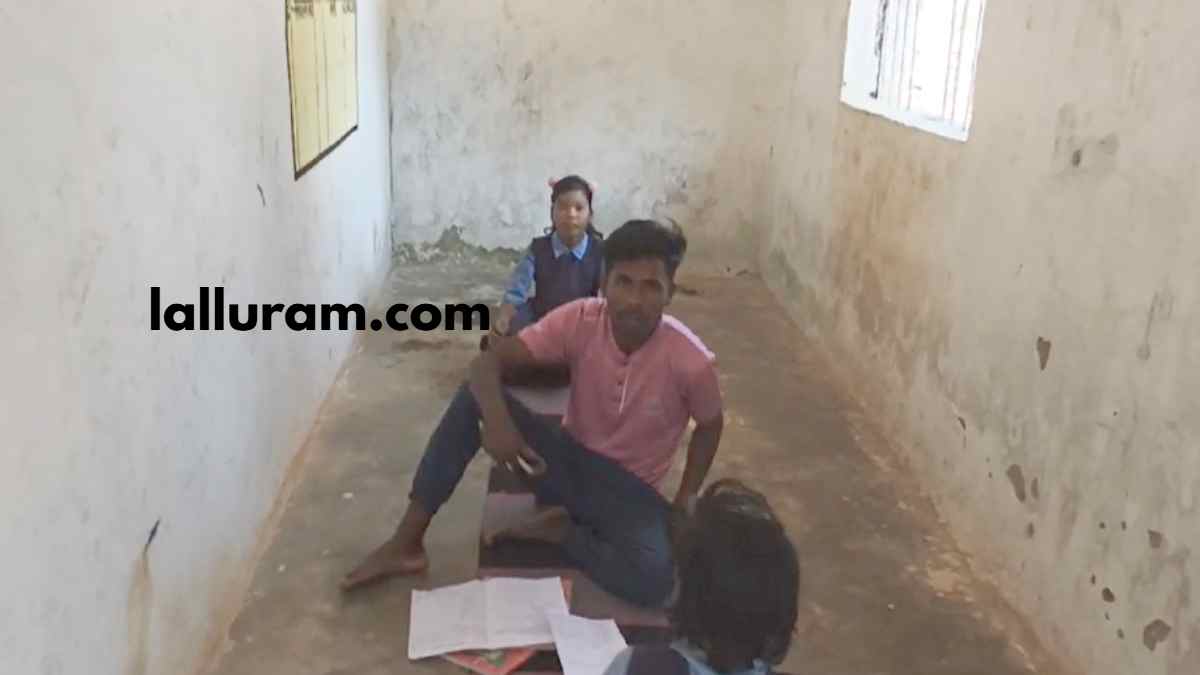 शिक्षा विभाग की बड़ी लापरवाही : छात्र की जगह स्वीपर ने दिया 5वीं का पेपर, DEO बोले – परीक्षा केंद्र अध्यक्ष के खिलाफ होगी कार्रवाई
