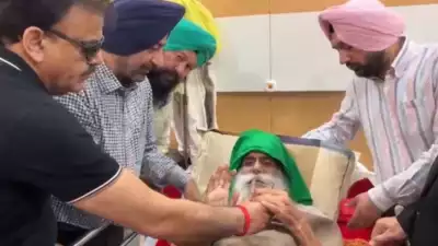 किसान नेता जगजीत सिंह डल्लेवाल ने ख़त्म किया अनशन