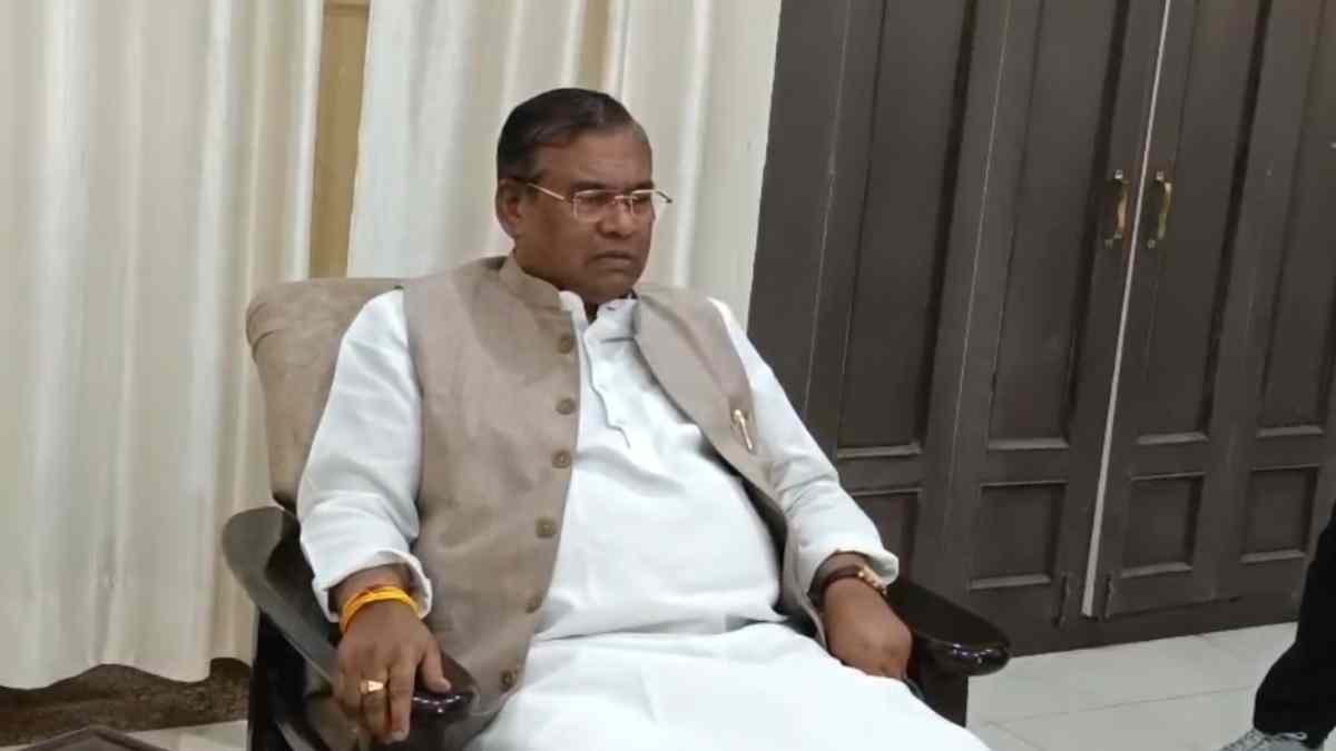 आदिवासी जमीन मामले को लेकर बोले पूर्व मंत्री कुलस्ते, कहा- भूमि को ट्रांसफर नहीं किया जा सकता, कलेक्टर भी ऐसी अनुमति नहीं दे सकता