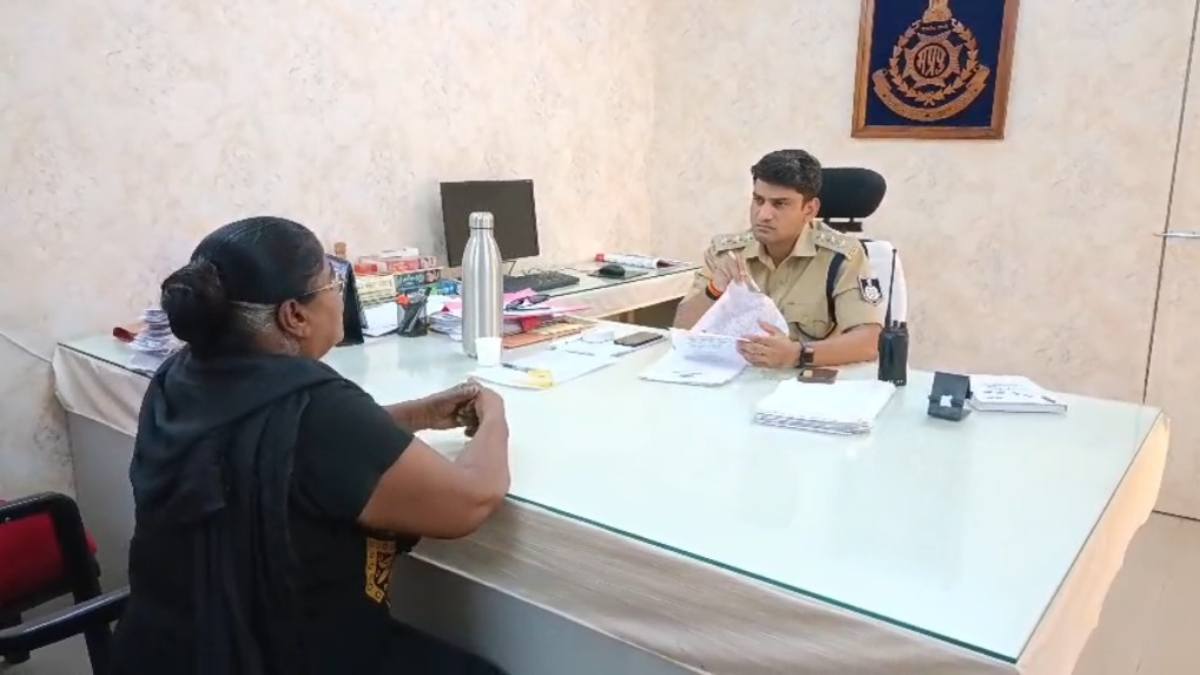 Jabalpur Loan Fraud Case: लोन दिलाने के नाम पर जालसाज महिला ने की लाखों की धोखाधड़ी, ऐसे हुआ खुलासा