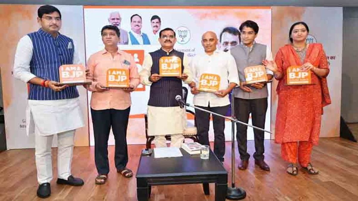 आईएम बीजेपी फ्यूचर फोर्स के प्रतिभागियों ने सुनी मन की बातः BJP प्रदेश अध्यक्ष वीडी बोले- 125 लोगों को किया सिलेक्ट, दिल्ली सांसद बासुरी स्वराज भी रहीं मौजूद