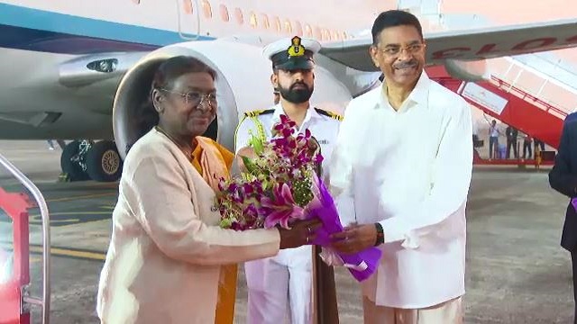 ओडिशा :  राष्ट्रपति द्रौपदी मुर्मू पहुंचीं कांटिलो नीलमाधव मंदिर