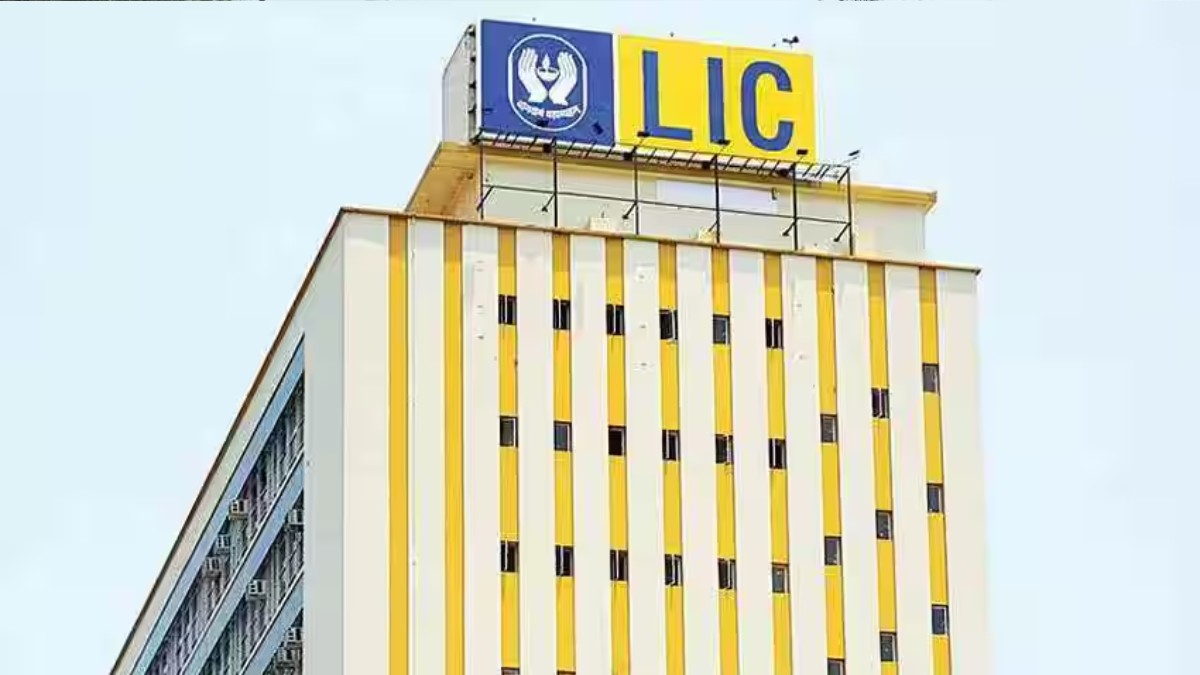 LIC Health Insurance : अब हेल्थ इंश्योरेंस बिजनेस में एलआईसी की होगी एंट्री, मार्च अंत से पहले हो सकती है बड़ी घोषणा