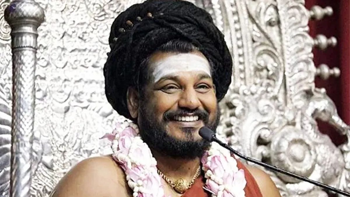 Nithyananda: स्वयंभू धर्मगुरु नित्यानंद का नया कांड, भगोड़े ने हड़प ली इस देश की लाखों एकड़ जमीन