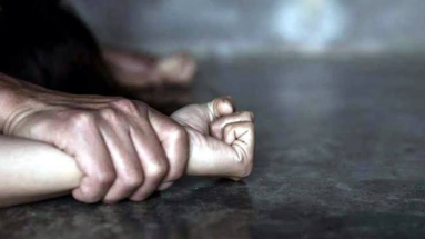 Bihar News: नेता के पास न्याय के लिए गई महिला के साथ हुआ दुष्कर्म, फिर पति को दिखाई अश्लील वीडियो