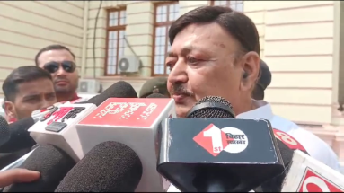 Bihar News: कांग्रेस विधायक अजीत शर्मा ने बागेश्वर धाम को लेकर कह दी ये बड़ी बात 