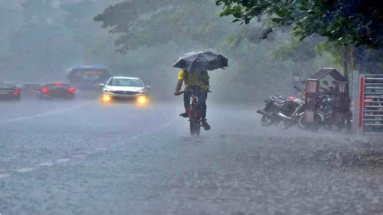 Bihar Weather: इन जिलों में आज गिरेंगे ओले, मूसलाधार बारिश का अलर्ट जारी