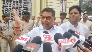 Bihar News: जेडीयू प्रवक्ता नीरज कुमार ने पूर्व मुख्यमंत्री राबड़ी देवी पर बोला हमला, कहा- ‘यह लोग फर्जी राष्ट्रवादी हैं, नकली राष्ट्रवादी है, भ्रष्टाचारी हैं, उनके रगों में भ्रष्टाचार दौड़ रहा है’