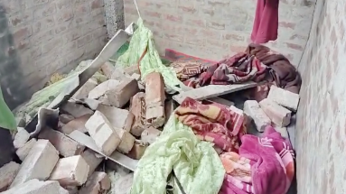 Bihar News: बारिश और तेज आंधी में दीवार गिरने से महिला की हुई मौत, 2 लोग गंभीर रूप से हुए जख्मी