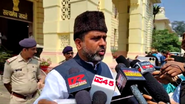 Bihar News: AIMIM के विधायक अख्तरुल ईमान ने मुख्यमंत्री नीतीश कुमार पर बोला हमला, कहा- ‘सीएम के सुरक्षा में जो लोग हैं, वह जमीनों पर कब्जा कर रहे हैं’