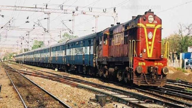 Bihar Railway News: बिहार संपर्क क्रांति सहित 14 ट्रेनों के बदले रूट, यात्रा से पहले देख ले पूरी लिस्ट