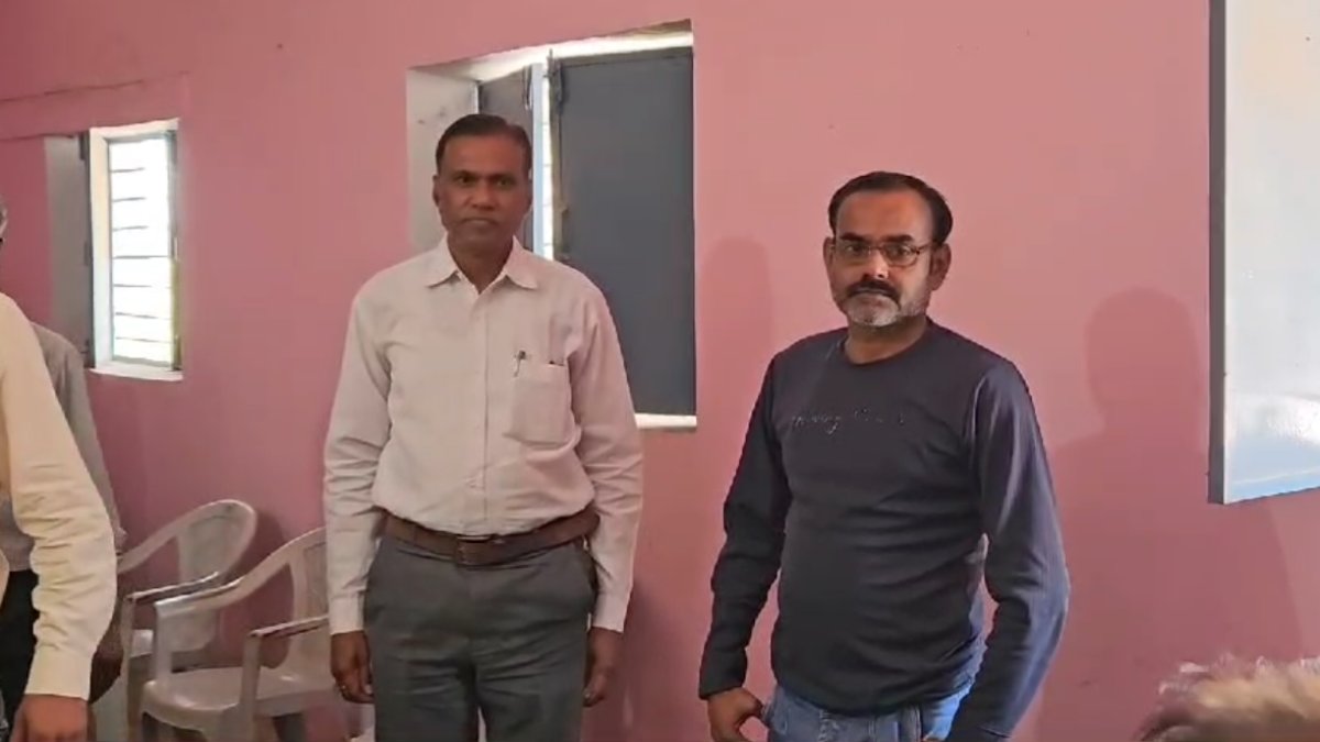 EOW की बड़ी कार्रवाई: सब इंजीनियर और पंचायत सचिव को रिश्वत लेते दबोचा, दोनों को एक साथ किया ट्रैप, इस काम के बदले मांगी थी घूस