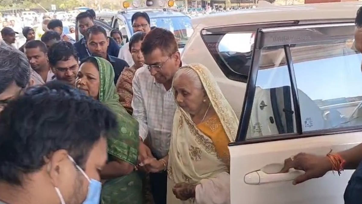 BREAKING : सीएम साय की मां रुटिन चेकअप के लिए पहुंची मेकाहारा…