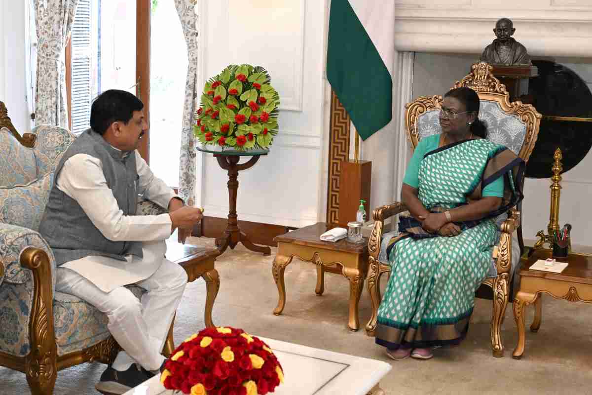 राष्ट्रपति द्रौपदी मुर्मू से मिले CM डॉ. मोहन: गृहमंत्री अमित शाह से भी की मुलाकात, कहा- जल्द करेंगे MP का दौरा
