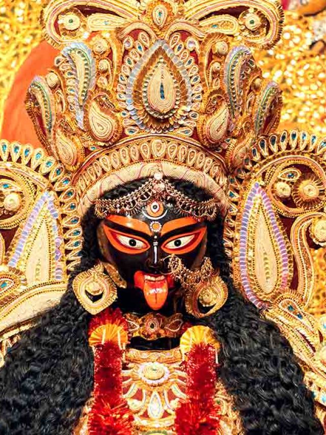 Navratri Special: रक्तबीज का वध करके इसी जगह अंतर्ध्यान हो गई थी मां काली…