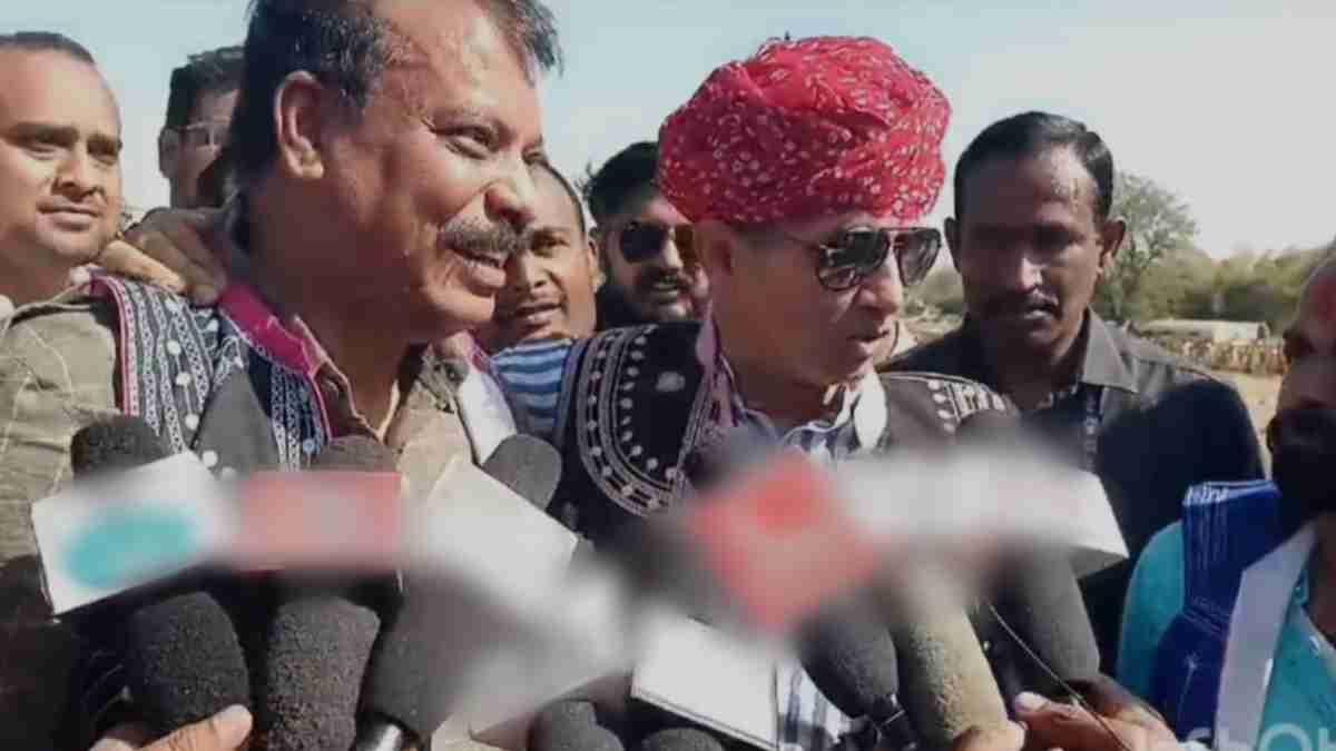 भगोरिया उत्सव में उमंग सिंघार का अनोखा अंदाज, जीतू पटवारी संग जमकर किया डांस, PCC चीफ से ‘मनमुटाव’ पर दिया बड़ा बयान