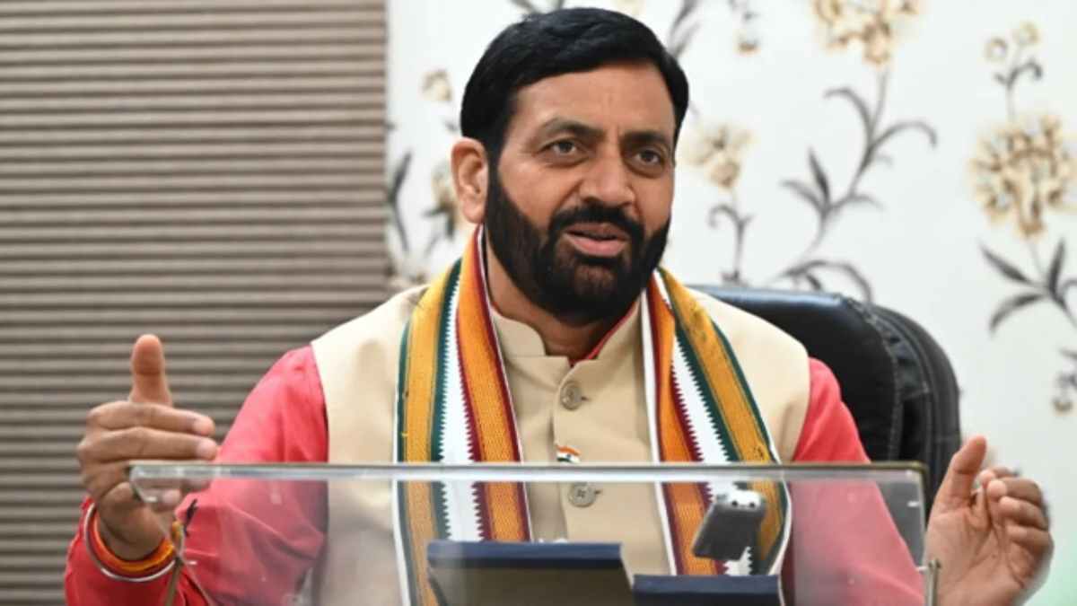 हरियाणा पेपर लीक मामला: CM सैनी का बड़ा एक्शन, 4 DSP, 3 SHO समेत 25 पुलिसकर्मियों को किया सस्पेंड