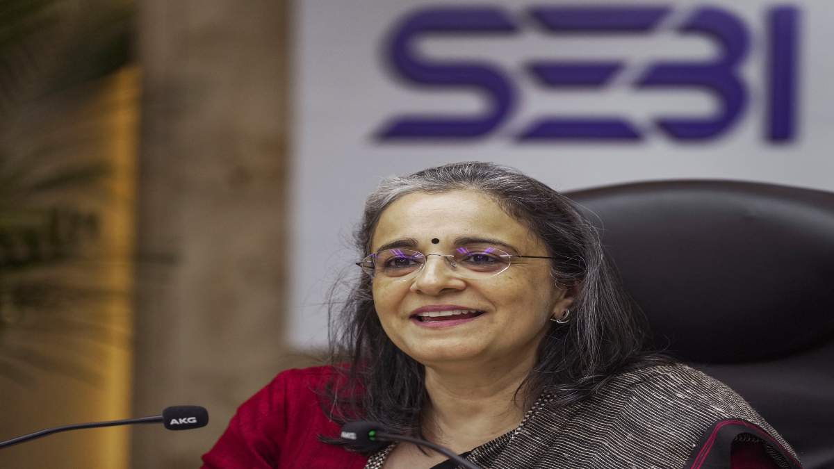 SEBI की पूर्व अध्यक्ष माधबी पुरी बुच को बड़ी राहत, बॉम्बे हाईकोर्ट ने FIR पर लगाई रोक