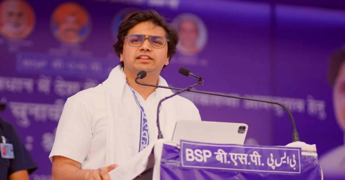 सपा में जाएंगे आकाश आनंद! मायावती के भतीजे को मिला खुला ऑफर, जानिए किस नेता ने पार्टी में किया स्वागत