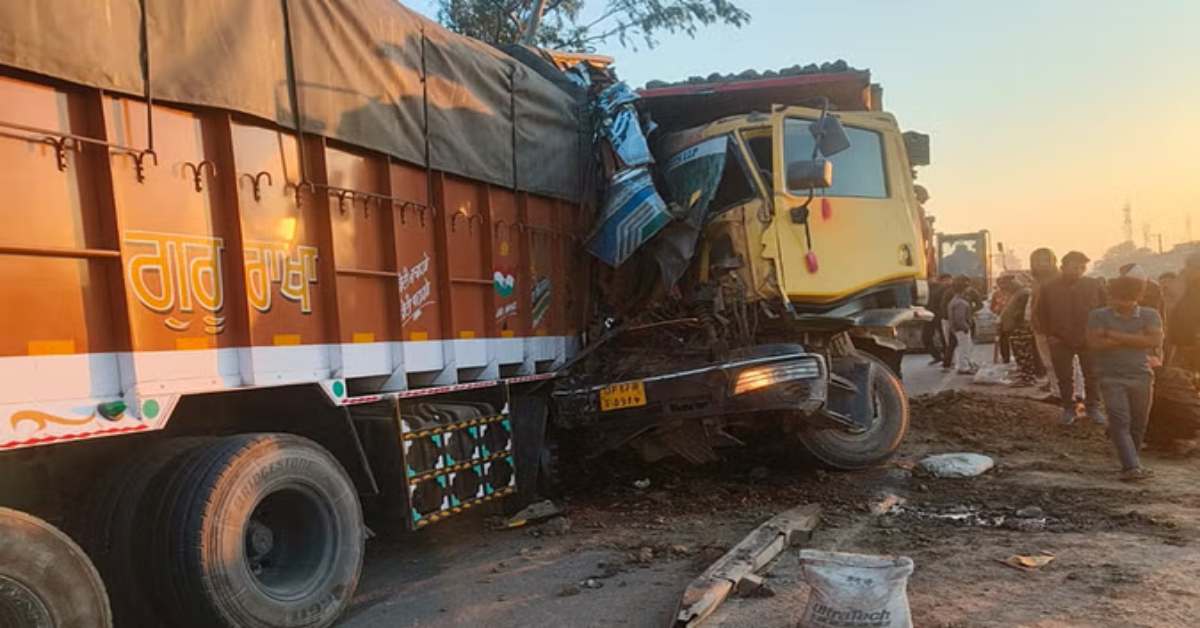 मौत की रफ्तारः डंफर और ट्रक के बीच जोरदार भिड़ंत, मंजर देख चीख पड़े लोग, इस हाल में मिले दोनों वाहन चालक