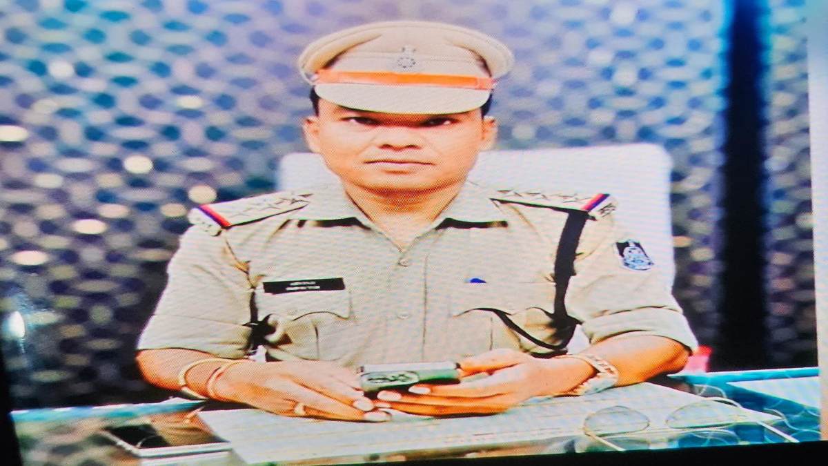 TI ने मौत को लगाया गले: घर पर गोली मारकर की आत्महत्या, मौके पर पहुंचे SP और विधायक
