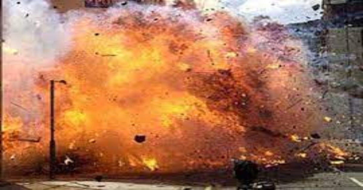 जिंदा जल गई 1 जिंदगीः बायोपैक्स पॉलीथिन प्लांट में धमाका, लगी भयानक आग, झुलसकर एक श्रमिक की मौत, 1 घायल
