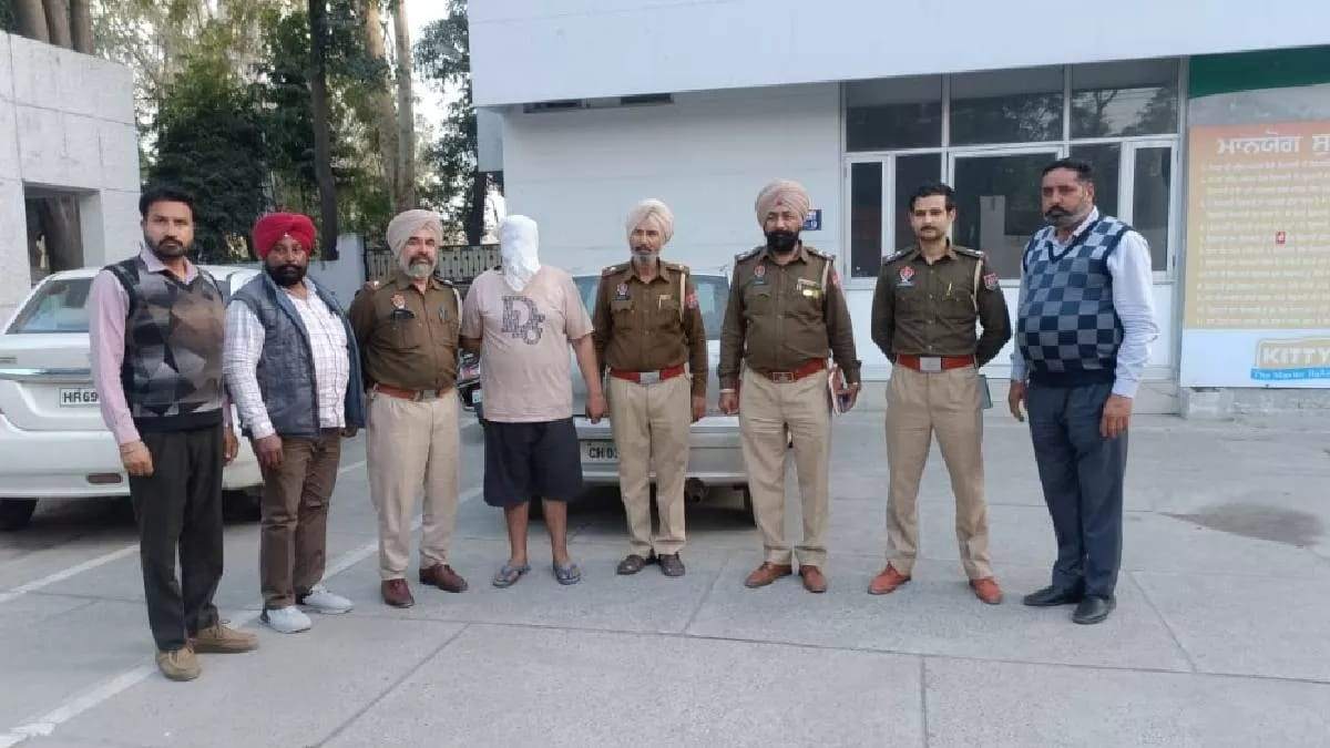 समझाना पड़ा महंगा! नशा करने से रोका तो भड़क उठे नशेड़ी, भीड़ जुटाकर की मारपीट, मजदूर की हालत नाजुक…