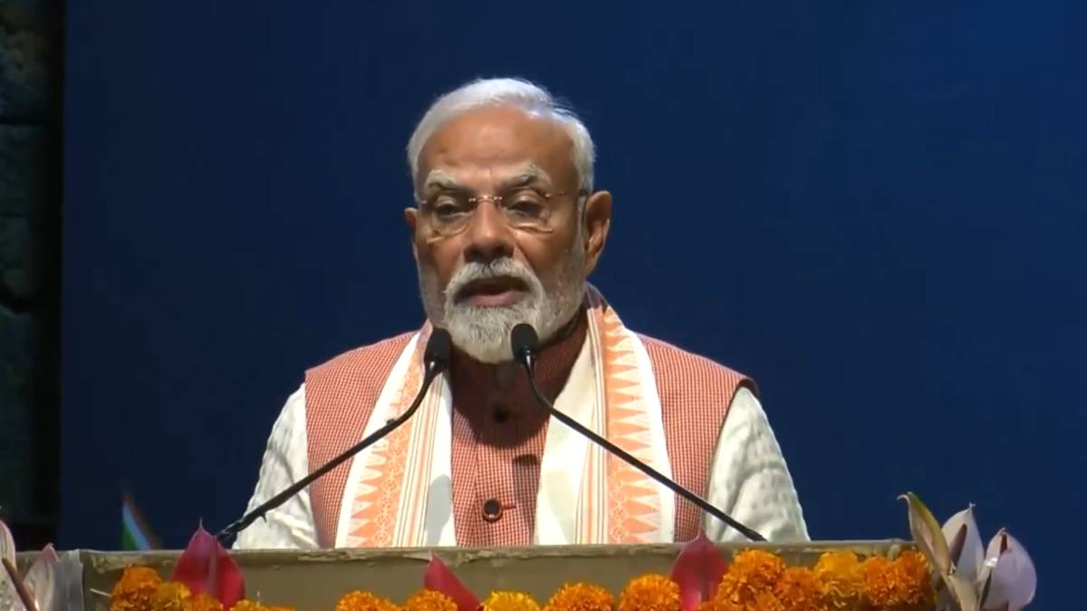 ‘होली का रंग लेकर जाऊंगा’ मॉरीशस में PM मोदी बोले- यहां की मिट्टी में हमारे पुरखों का खून-पसीना